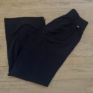 Vuori Villa Wideleg Pant | Black size M